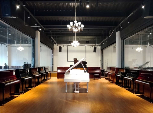 洛阳国产珠江钢琴多少钱一台_珠江钢琴旗舰店相关-河南欧乐钢琴之家